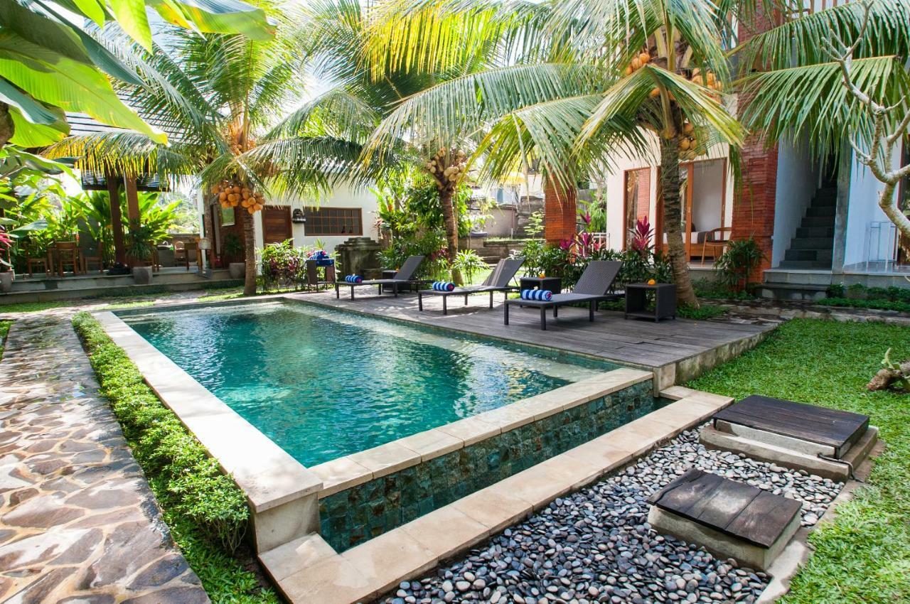 Standard Double or Twin Room Garden View