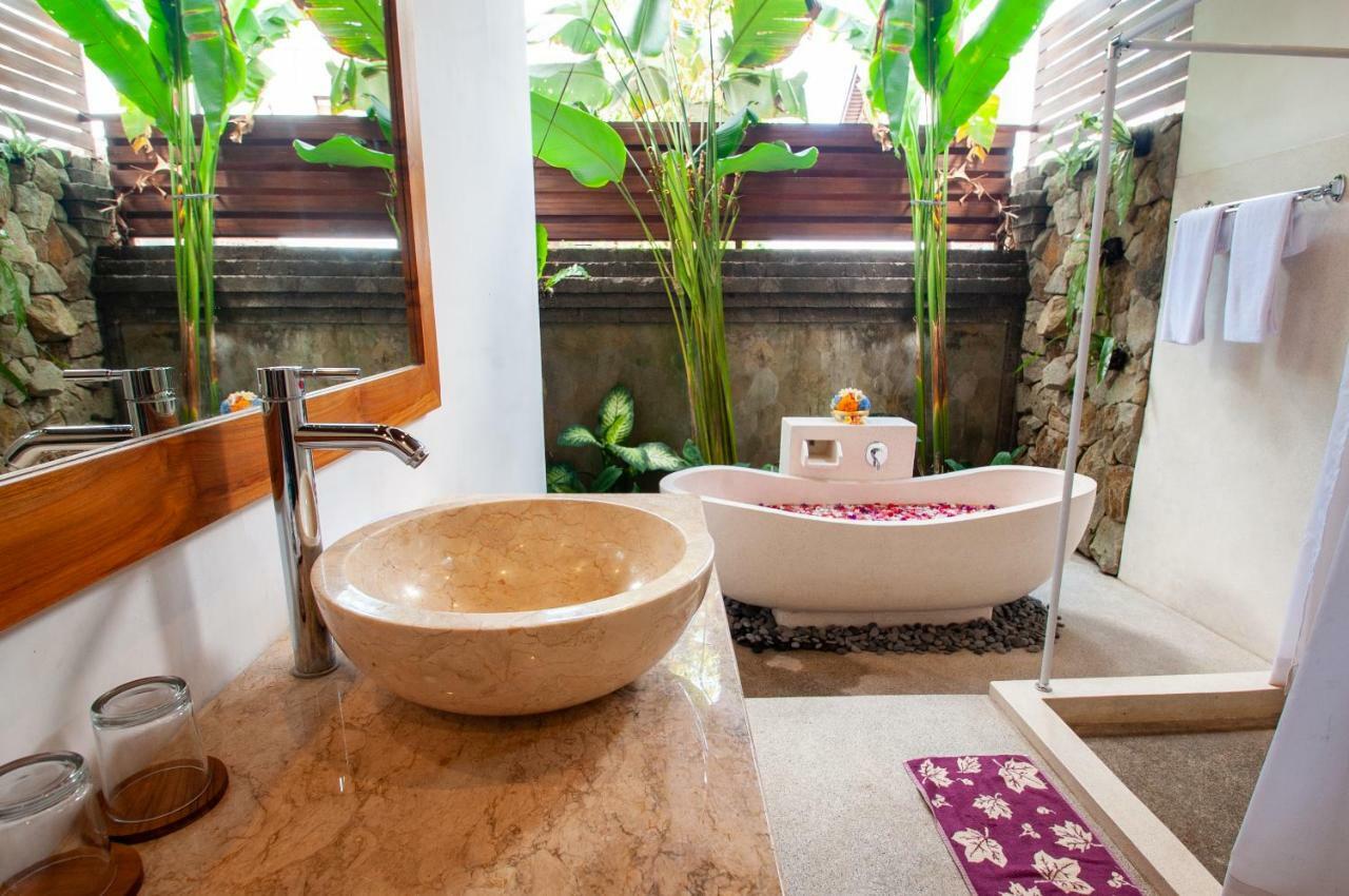 Deluxe Double Room Bath