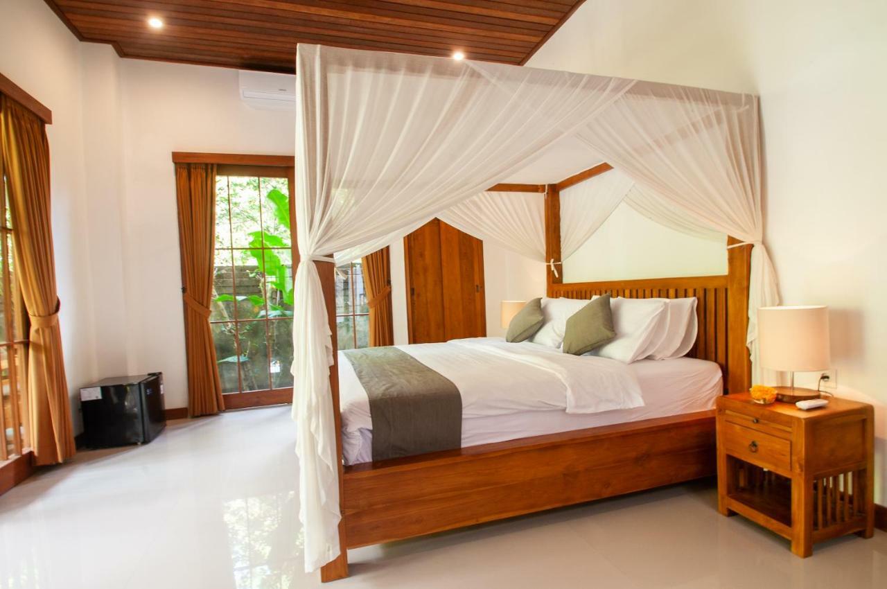 Deluxe Double Room Bath